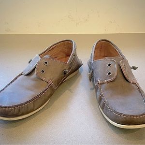 John Varvatos Laceless Boat Shoes (size 9.5)